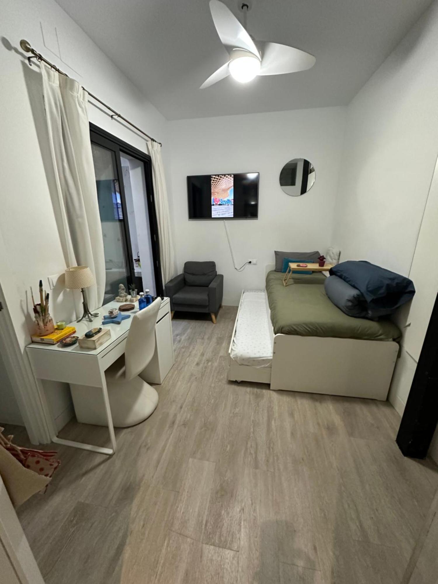 Casa Duque Compartida Familiar 2- Habitacion Bano Propio 塞维利亚 外观 照片
